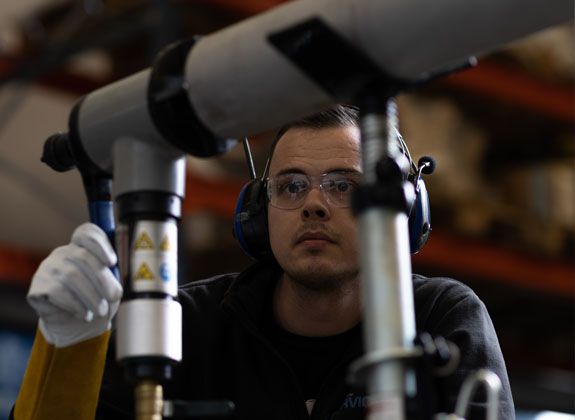 Elektriker offshore  arbeidsoppgaver, krav og karrieremuligheter
